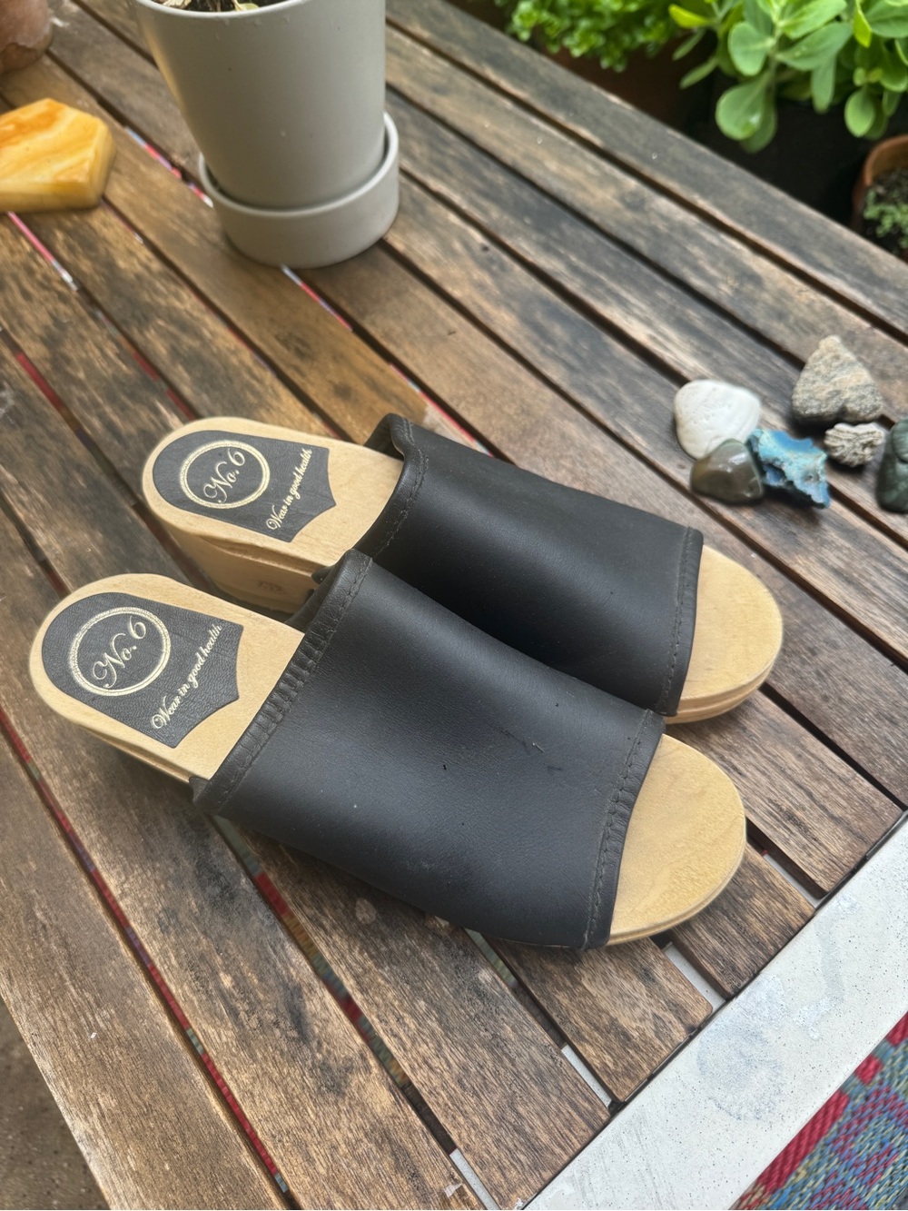 No. 6 Black Slide Clogs